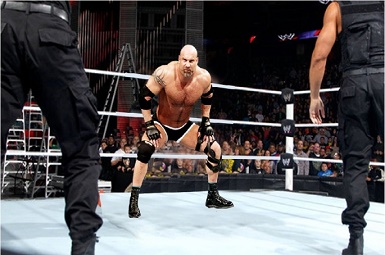 goldberg-getting-ready-to-execute-his-signature-move-the-spear goldberg-getting-ready-to-execute-his-signature-move-the-spear